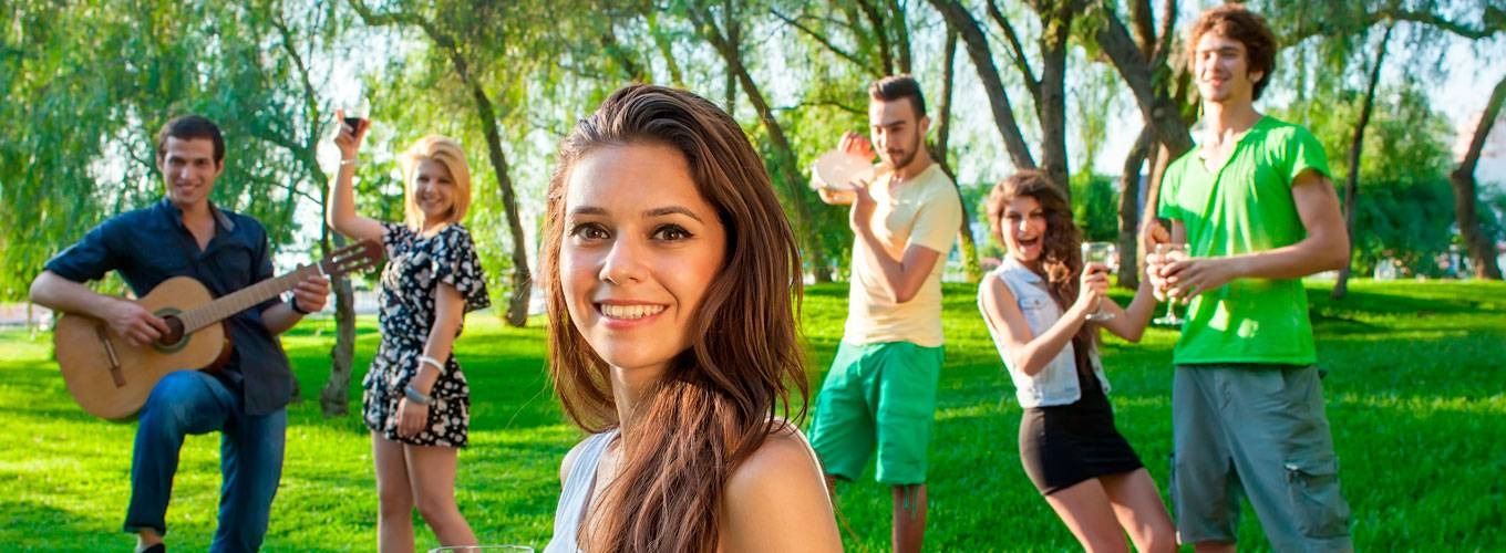 Подарочные сертификаты и Подарки для сестры на День студента