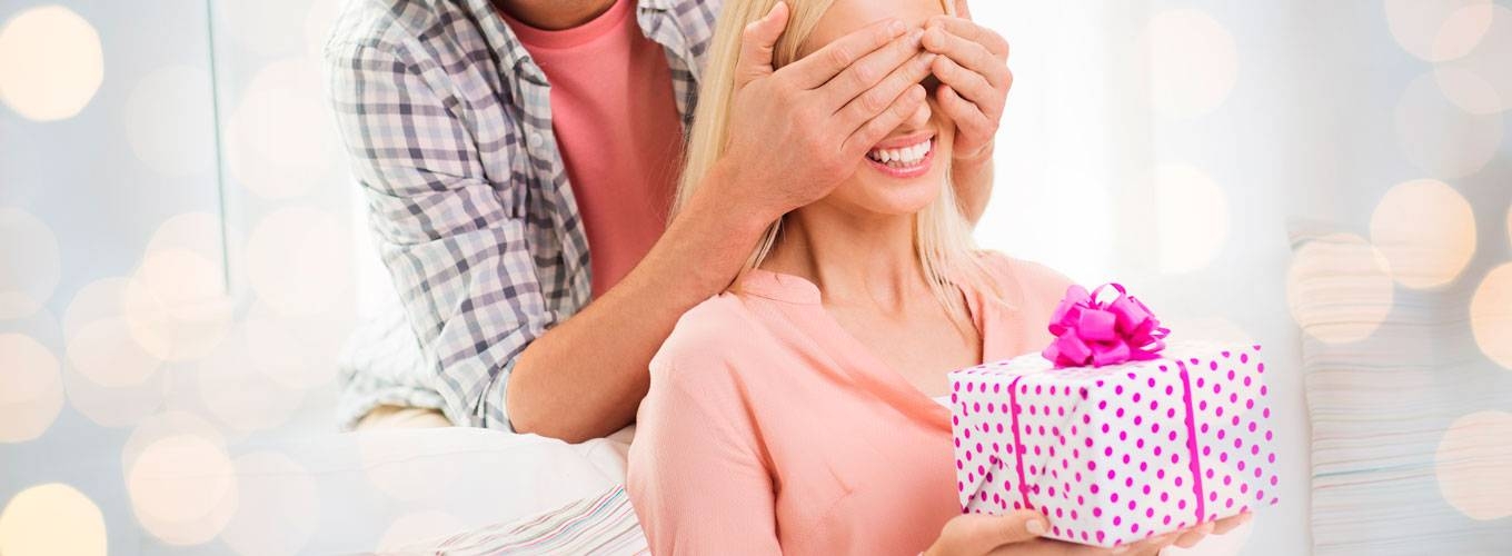 Подарочные сертификаты и Подарки для жены на 14 февраля (День святого Валентина)