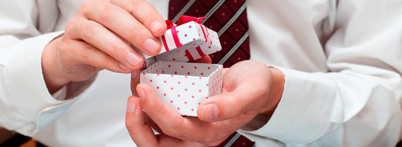 Подарочные сертификаты и Подарочные сертификаты для мужчины на 23 февраля (День защитников Отечества )