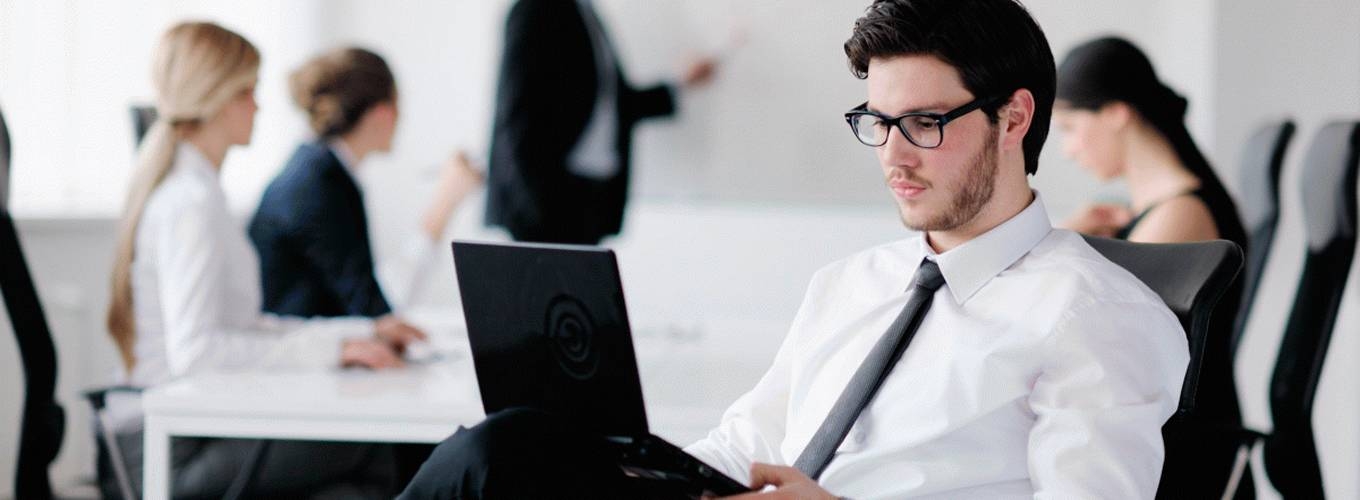 Подарочные сертификаты и Подарочные сертификаты для коллеги на 20 лет