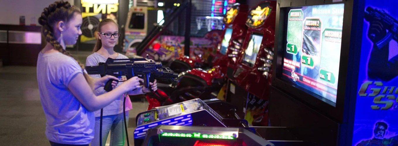 Игровые аттракционы GameZone развлекательного центра «Титан»