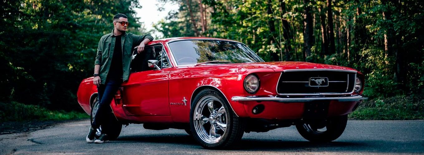 Фотосессия с легендарным автомобилем Ford Mustang 1967 года