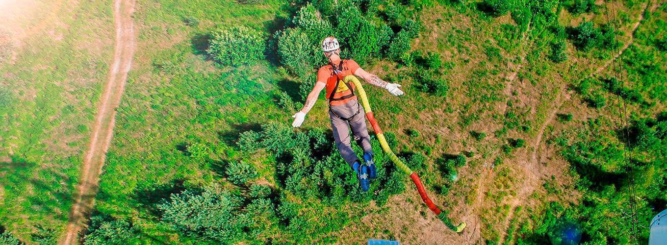 Роупджампинг — прыжки с веревкой с большой высоты